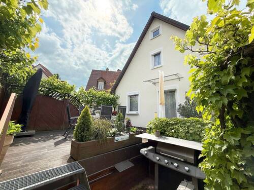 Terrasse - 3 Zimmer Mehrfamilienhaus, Wohnhaus zum Kaufen in Stuttgart