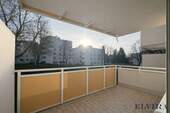 sonniger Balkon in Süd-Ausrichtung - 