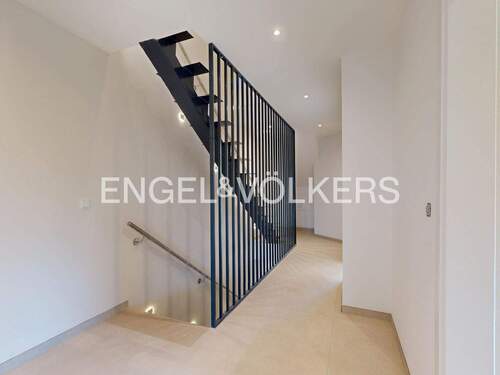 geschmackvolles Treppenhaus - 