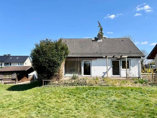 Hausansicht vom Garten - 