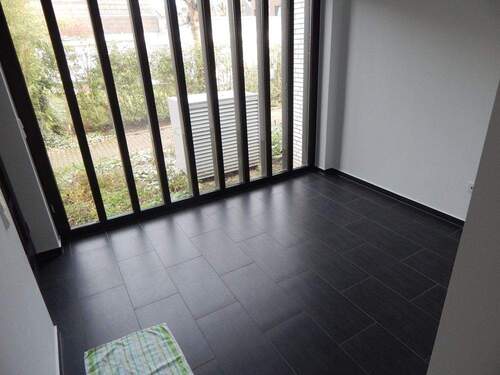 Diele - 4 Zimmer Doppelhaushälfte in Monheim am Rhein