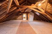 Dachboden mit Ausbaupotenzial - 