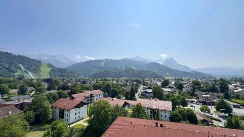 Panorama-Blick - 3 Zimmer Etagenwohnung zum Kaufen in Garmisch-Partenkirchen