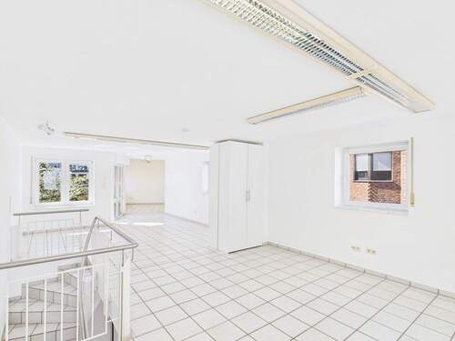 Büroflache OG - Büro in Pulheim