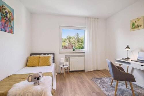 Kinderzimmer - 3 ZKB in Saarbrücken bezugsfertig, hell - OHNE Maklerprovision