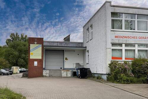 Rolltor Gewerbeeinheit - Büro mit 1.194,30 m&sup2; in Bad Oldesloe zum Kaufen