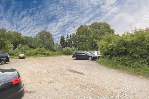 Parkfläche hinten - 