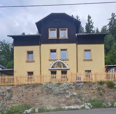 Außenansicht - 6 Zimmer Einfamilienhaus zum Kaufen in Dippoldiswalde
