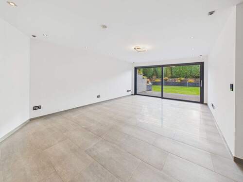 Wohnzimmer EG - Mehrfamilienhaus, Wohnhaus mit 291,70 m² in Pulheim zur Miete