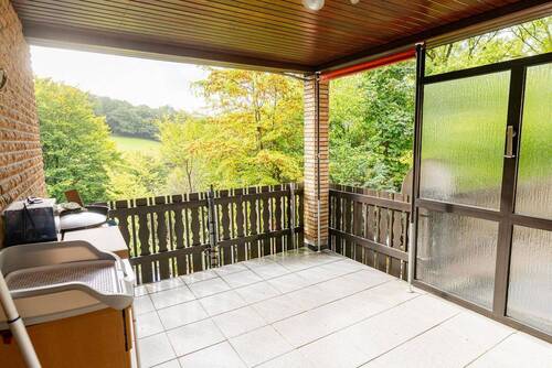 1. OG Terrasse vorne - 