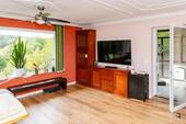 1.OG Wohnzimmer - 7 Zimmer Doppelhaushälfte in Remscheid