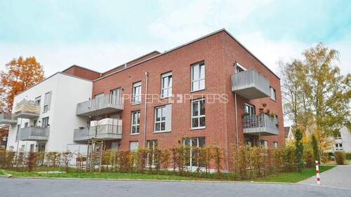 Außenansicht - + Ruhig wohnen, zentral leben - Zuhause mit Wohlfühlgarantie +