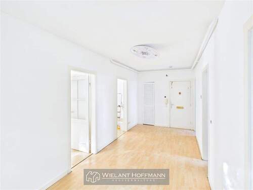 Eingangsbereich Perspektive (1) - 3 Zimmer Etagenwohnung zum Kaufen in Hamburg