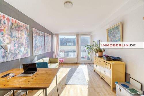 1.jpg - 2 Zimmer Etagenwohnung zum Kaufen in Berlin