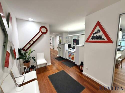 Praxisräume - 6 Zimmer Büro zum Kaufen in Unterschleißheim