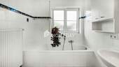 1. OG Badezimmer 2 - 