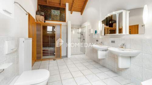 2. OG Badezimmer 2 - 