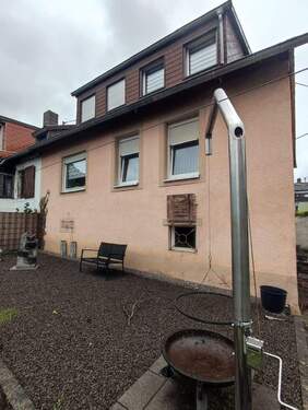 Rückansicht - 6 Zimmer Einfamilienhaus zum Kaufen in Neunkirchen