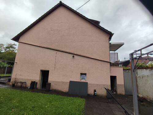 Giebelseite - Einfamilienhaus mit 110,00 m² in Neunkirchen zum Kaufen