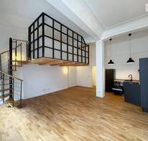 Stilvolles Apartment mit Einbauküche, Balkon & Galerie - Aue