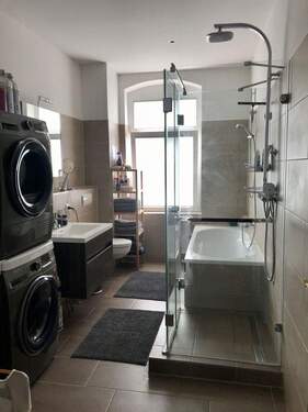 Möblierungsidee Bad - 3 Zimmer Etagenwohnung zum Kaufen in Berlin