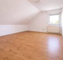 Dachgeschosswohnung in Innenstadtnähe - Viernheim