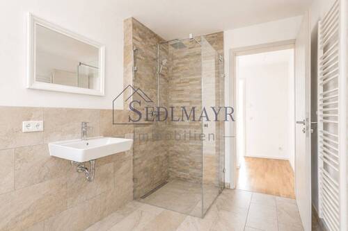 Ansicht OG Badezimmer 2 - 