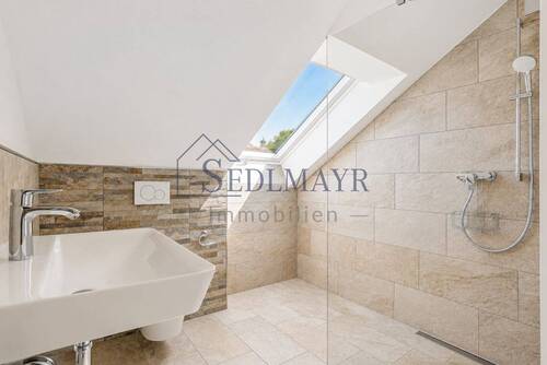 Ansicht DG Badezimmer - 