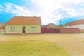 Hausansicht / Straßenseite - 3 Seitenhof in Jessen Elster OT Arnsdorf