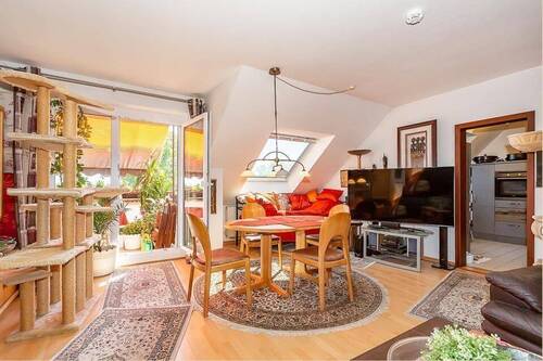 Wohnzimmer - 2 Zimmer Etagenwohnung in Schönefeld
