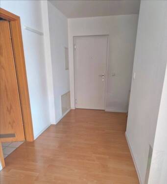Eingangs-Flurbereich - 2 Zimmer Etagenwohnung zur Miete in Ochsenfurt