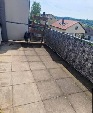 Grosser Sonnenbalkon - Etagenwohnung mit 76,00 m&sup2; in Ochsenfurt zur Miete
