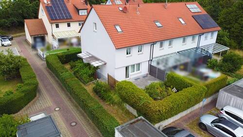 Luftbild Garten u Terrasse - 5 Zimmer Reihenendhaus zum Kaufen in Nürnberg