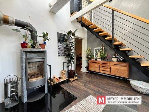 Zentraler Kaminofen in der Wohnung - 