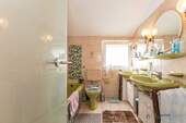 OG: Badezimmer - 