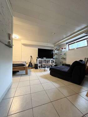 Wohnraum Keller - 