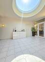 Empfang / Diele mit Oberlicht - 