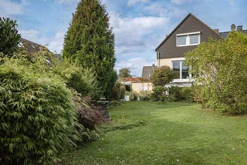 Hausansicht vom Garten - 