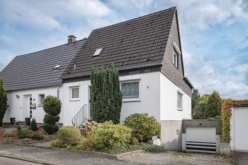 Straßenansicht - 