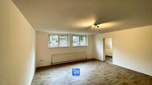 Wohnung Souterrain - 