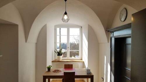 Traum Essecke. - Perfekte, neue, schöne 4 12 Zimmer Eigentumswohnung zu verkaufen.