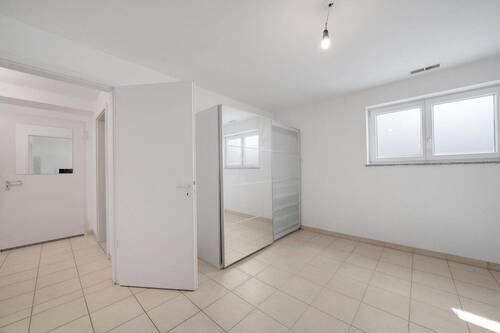 Hobbyraum o. 2. Schlafzimmer - 