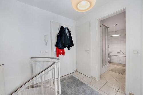 Diele - 3 Zimmer Etagenwohnung zur Miete in Unterschleissheim