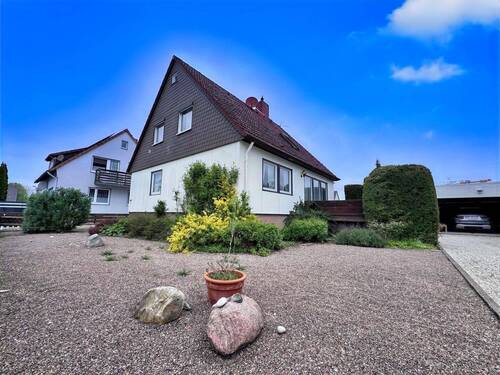 Bild 1 - Einfamilienhaus in toller Lage - 199.000,00 EUR Kaufpreis, ca.  125,00 m² Wohnfläche