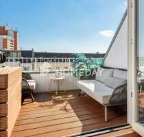 Wohnen mit Stil: Helle Traumwohnung mit Balkon und hochwertiger Ausstattung - Berlin Steglitz