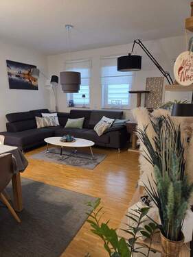 Wohnzimmer1 - 4 Zimmer Etagenwohnung in Langen