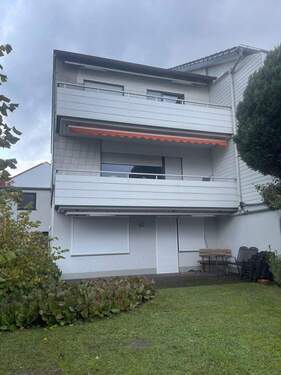 Bild 2 - 5 Zimmer Reihenendhaus zum Kaufen in Detmold