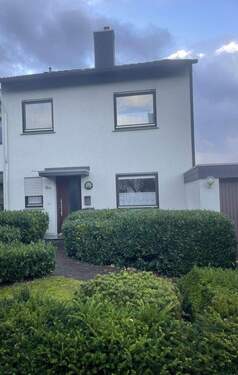 Bild 3 - 5 Zimmer Reihenendhaus in Detmold