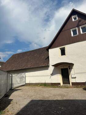 fdbb4452-7cb3-45f1-b58f-dd2ab7ae40f6.jpg - 4 Zimmer Einfamilienhaus zur Miete in Gaggenau