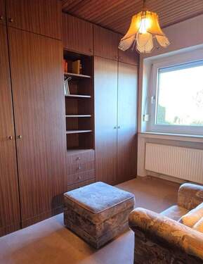 Halbes Zimmer 1. OG - 